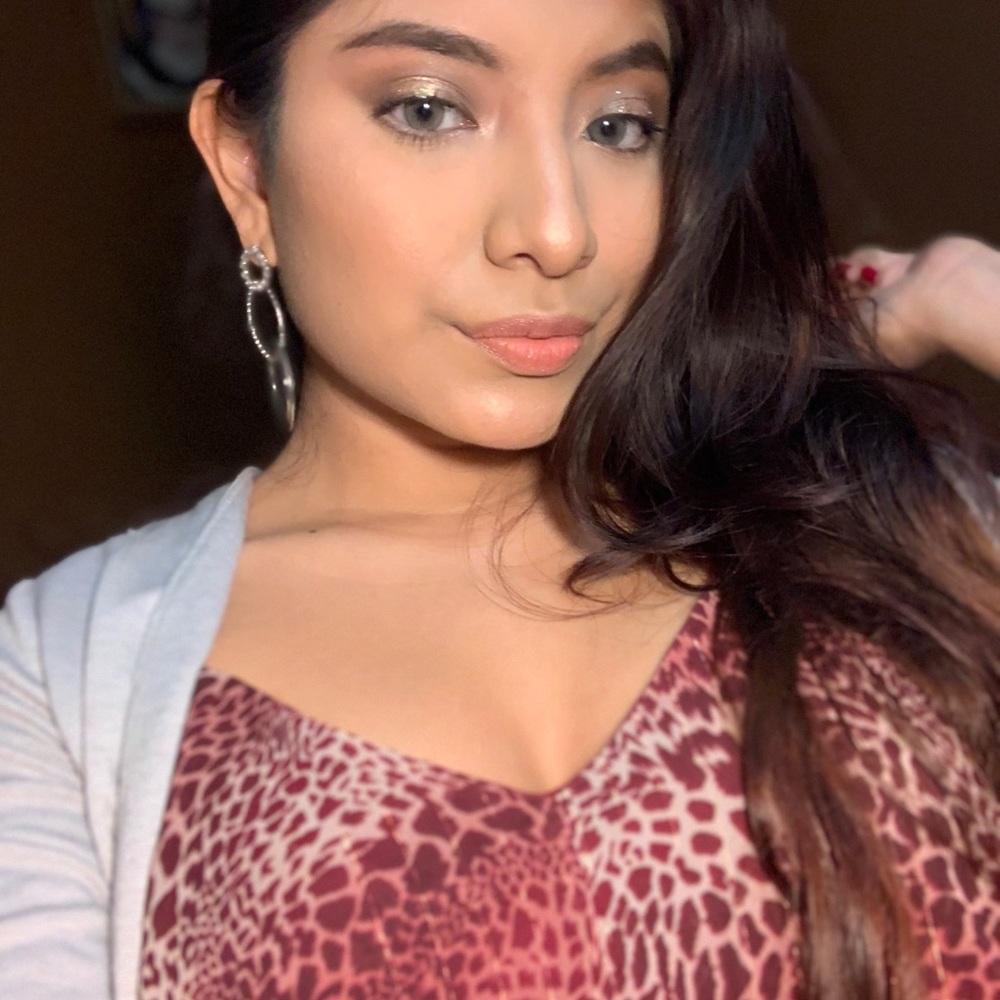 Meet your Posher, Silvia